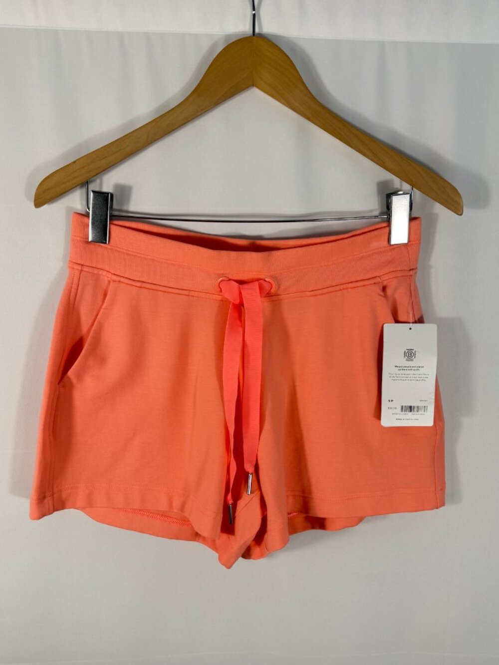 Athleta Balance 4 Inch Shortie Shorts Orange Small NWT Yoga Pilates Lounge